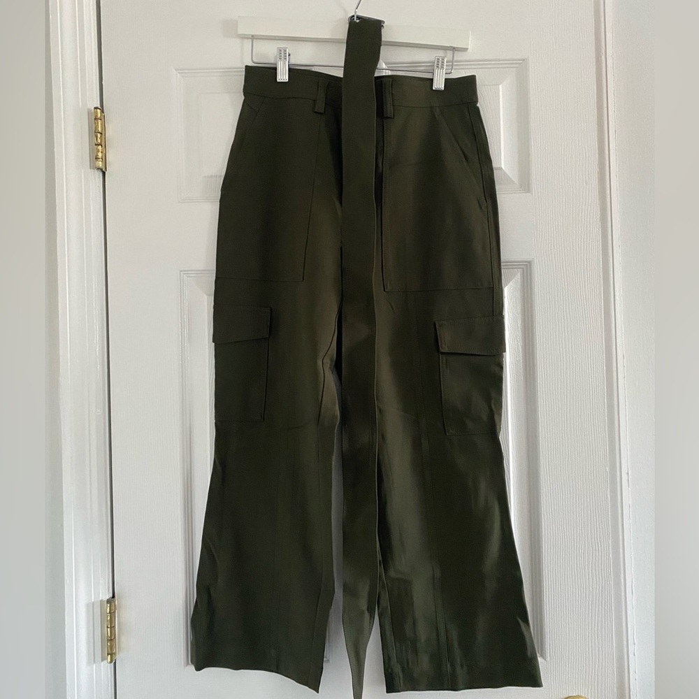 Banana Republic Cargo Pant